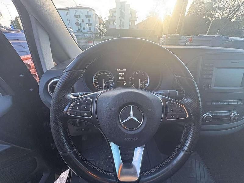 Usata Mercedes Vito 163 CV (119 kW) 2015 Nero Furgone
