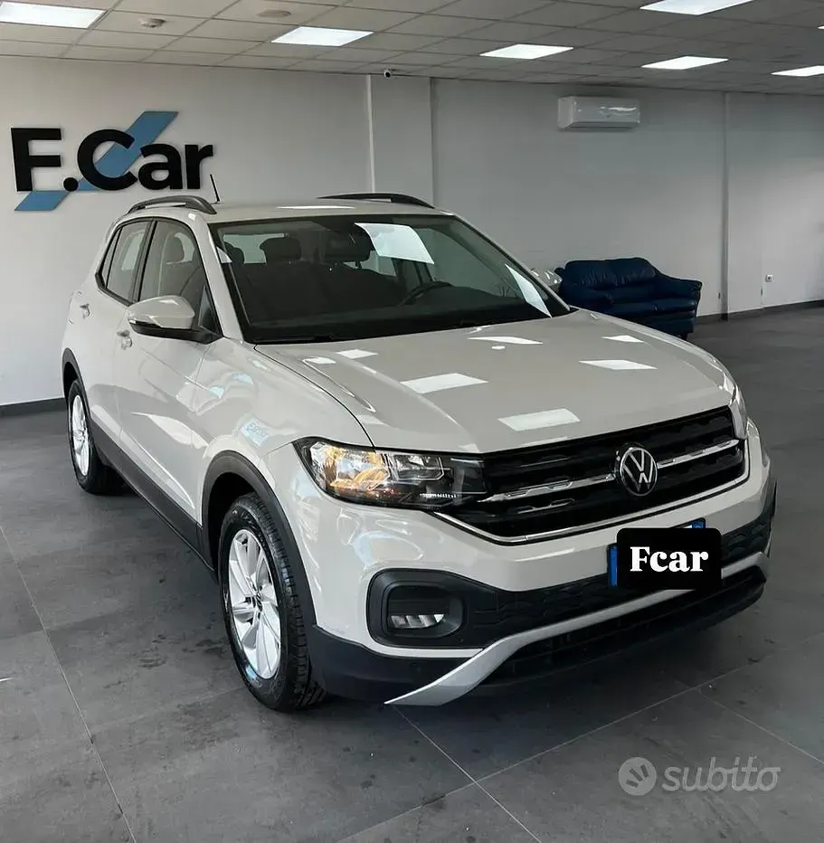 Usata VW T-Cross Style 110 CV (80 kW) 2023 Beige SUV