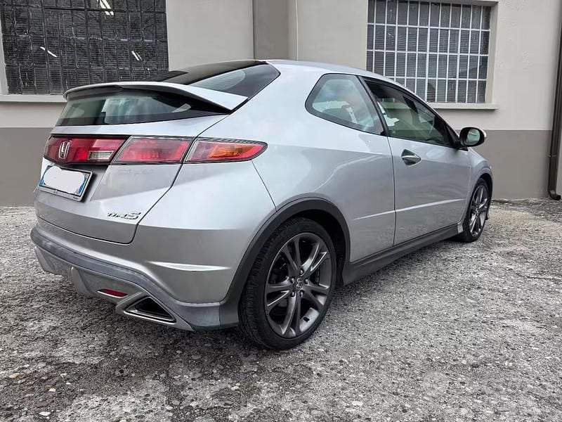 Usata Honda Civic Comfort 2007 Grigio Utilitaria
