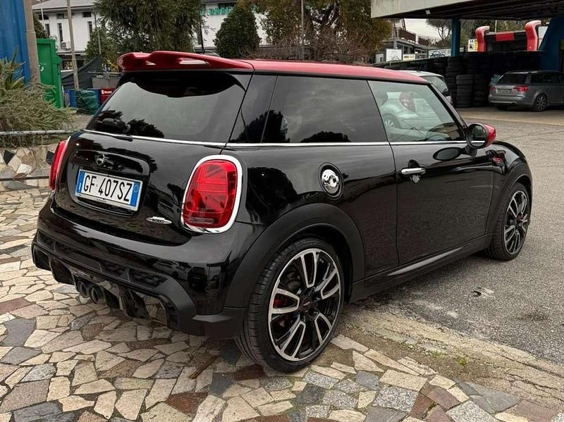 Usata Mini John Cooper Works Essential 231 CV (169 kW) 2021 Nero Utilitaria