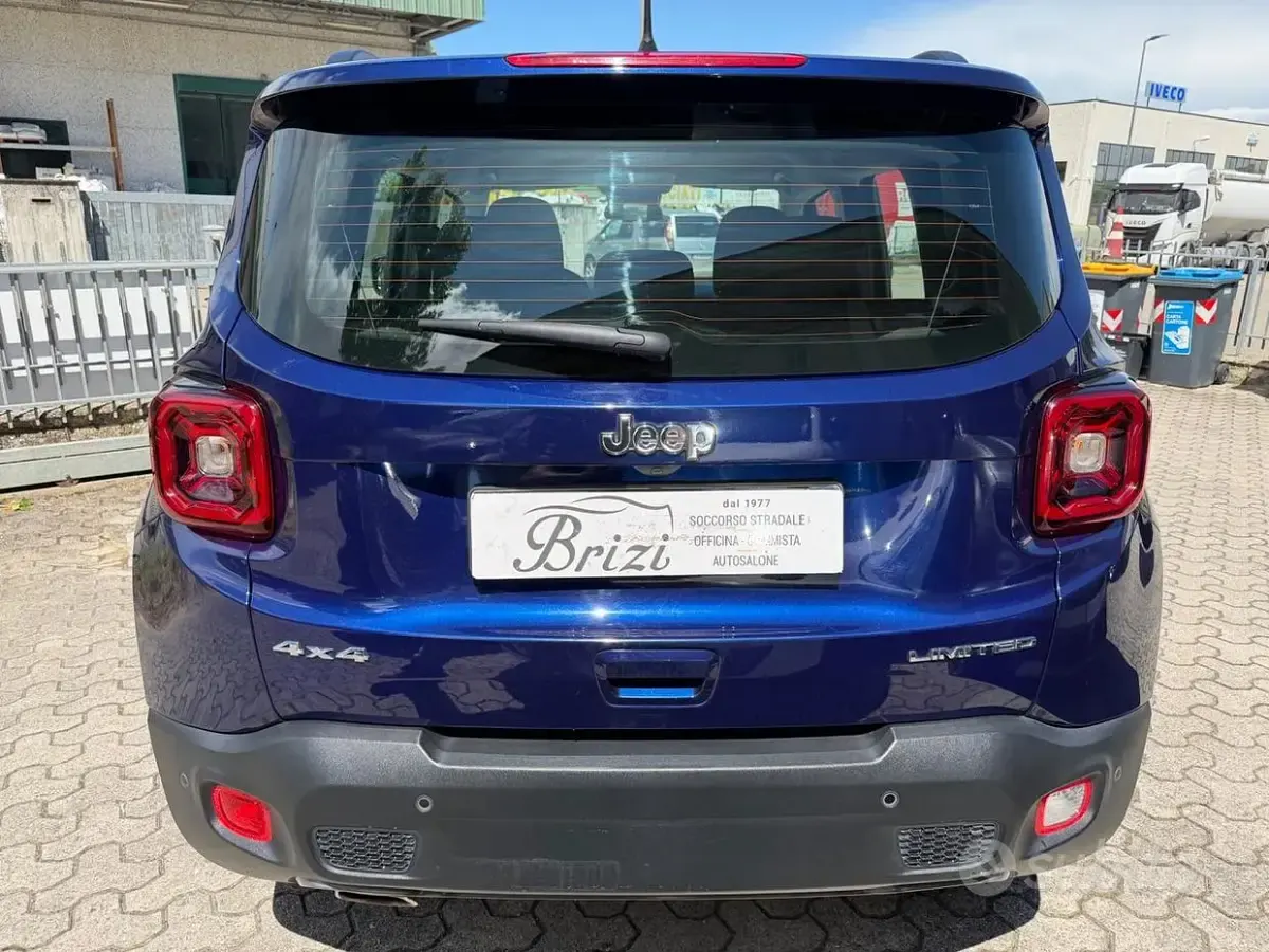 Usata Jeep Renegade Limited 140 CV (102 kW) 2020 Blu/azzurro SUV
