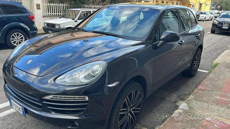 Usata Porsche Cayenne 245 CV (180 kW) 2012 Nero SUV
