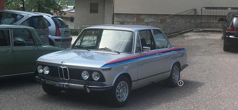 Usata BMW 2002 130 CV (95 kW) 1975 Grigio Berlina