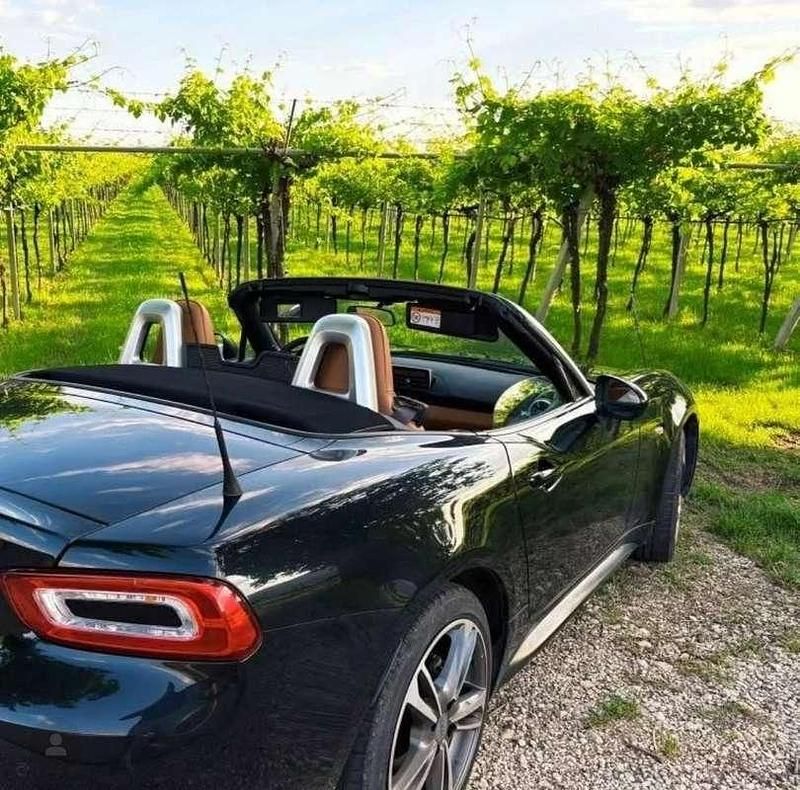 Usata Fiat 124 Spider Lusso 140 CV (102 kW) 2017 Cabrio