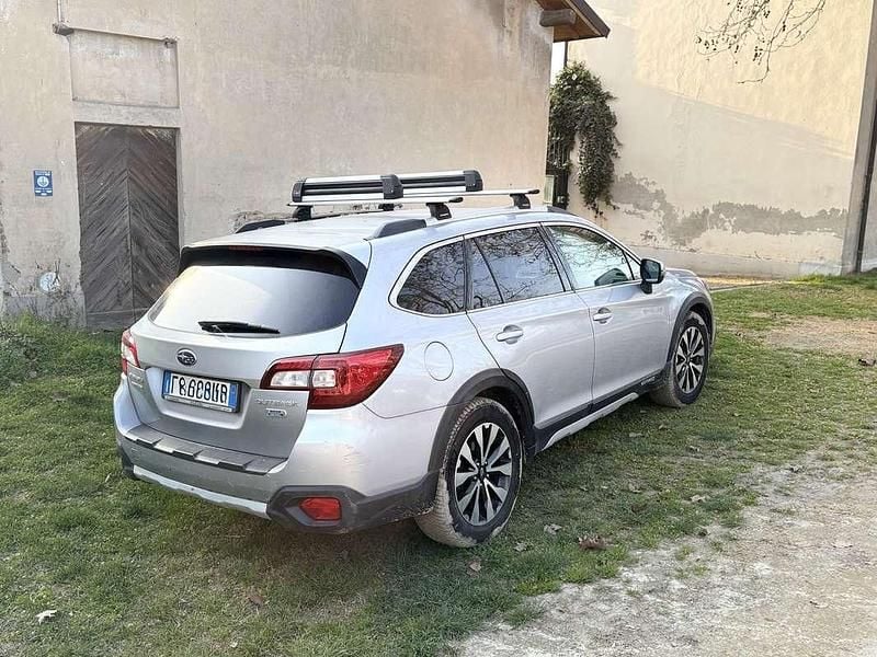 Usata Subaru Outback 150 CV (110 kW) 2016 Station wagon
