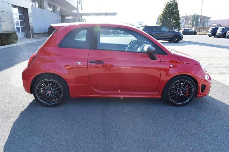 Usata Abarth 595 Competizione 180 CV (132 kW) 2022 Rosso Utilitaria