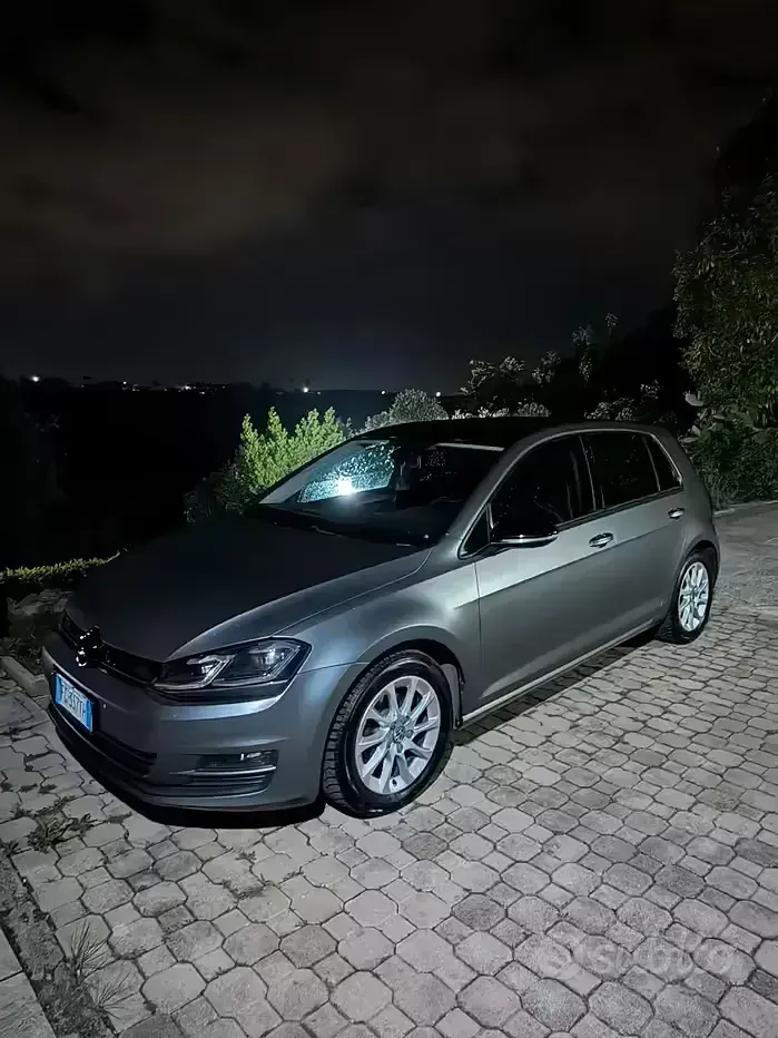 Usata VW Golf VII 110 CV (80 kW) 2017 Grigio Berlina