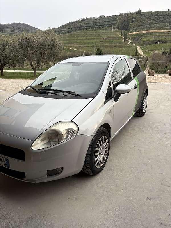 Usata Fiat Punto Evo Dynamic 75 CV (55 kW) 2010 Utilitaria