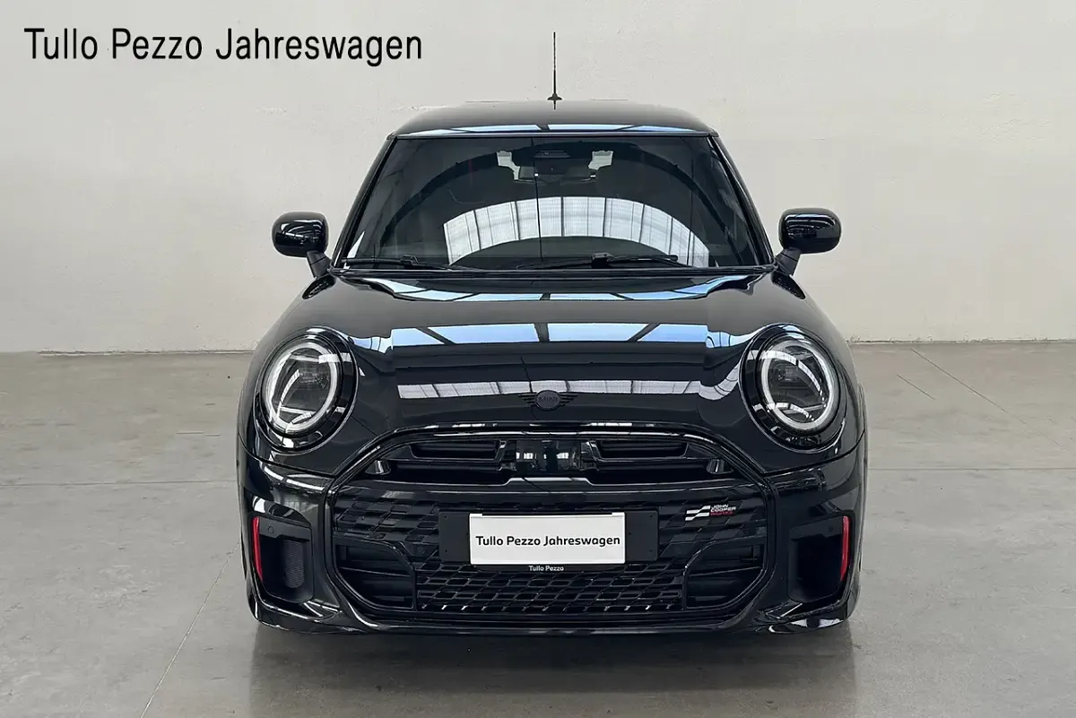 Usata Mini John Cooper Works 231 CV (169 kW) 2025 Midnight black ii metallizzato tetto specchi in tinta Utilitaria