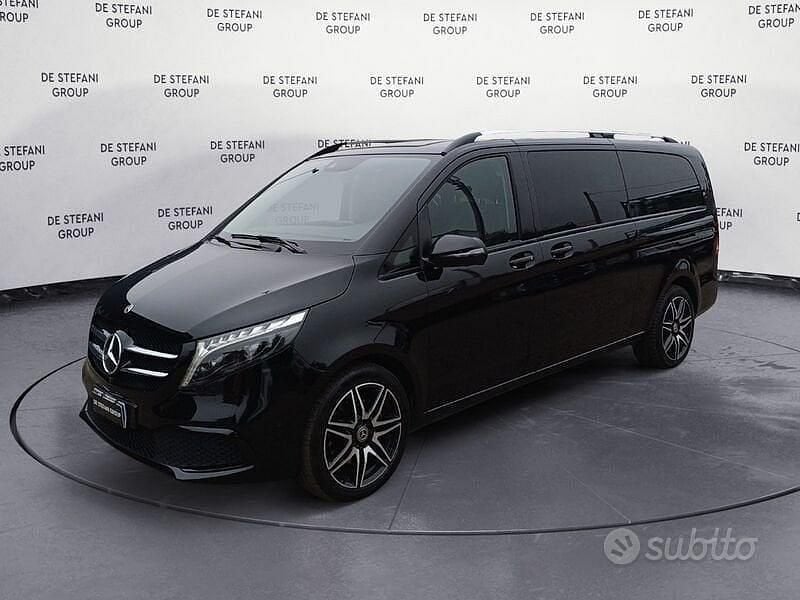 Usata Mercedes V250 Premium 190 CV (139 kW) 2023 Nero Monovolume