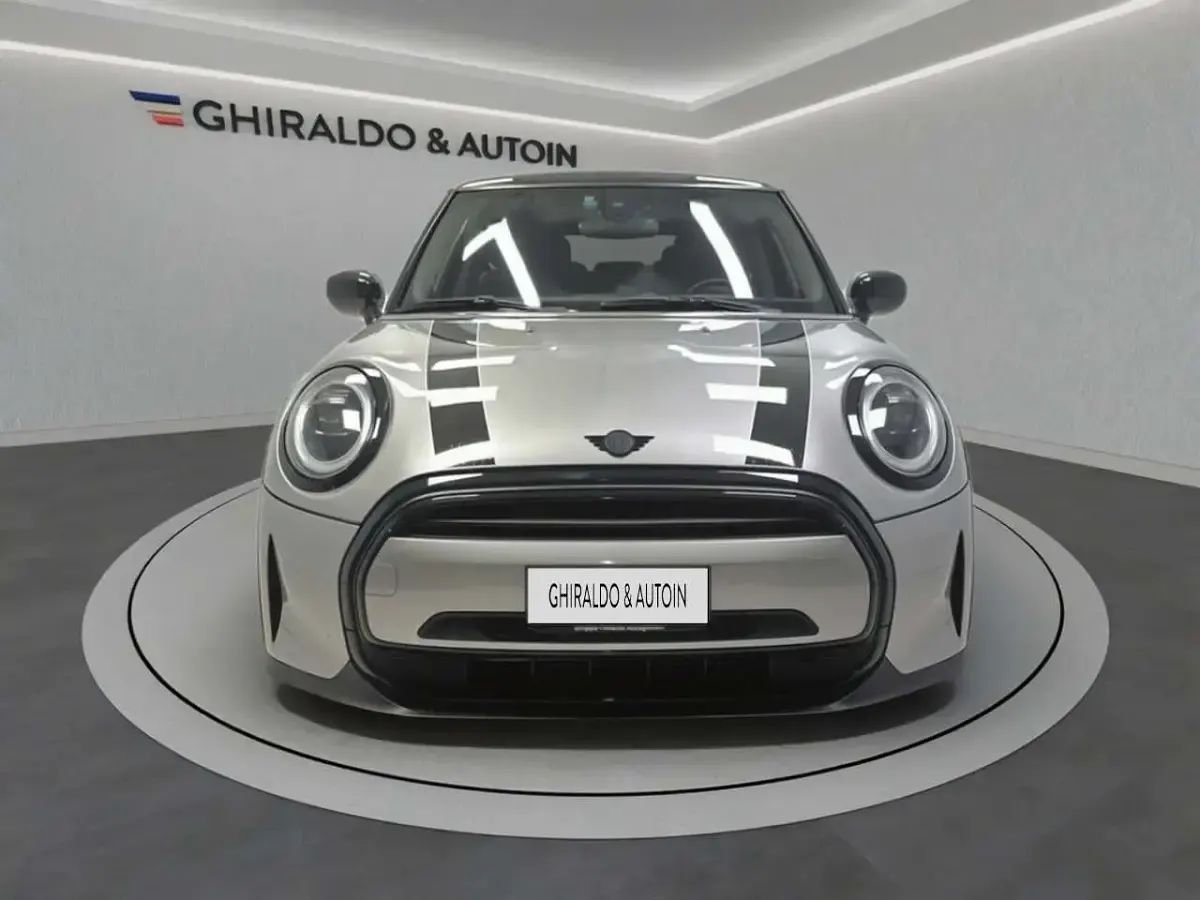 Usata Mini Cooper Essential 136 CV (100 kW) 2024 Grigio Utilitaria