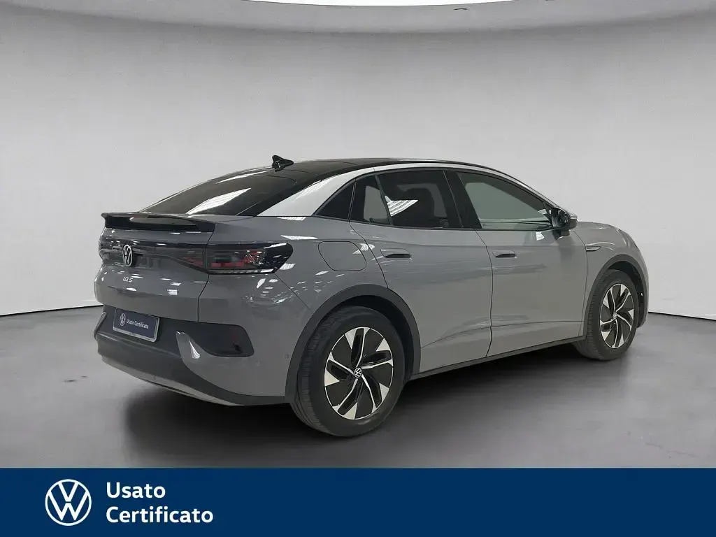 Usata VW ID.5 Pro Performance 69 kW (95 CV) 2022 Nero / pastello SUV