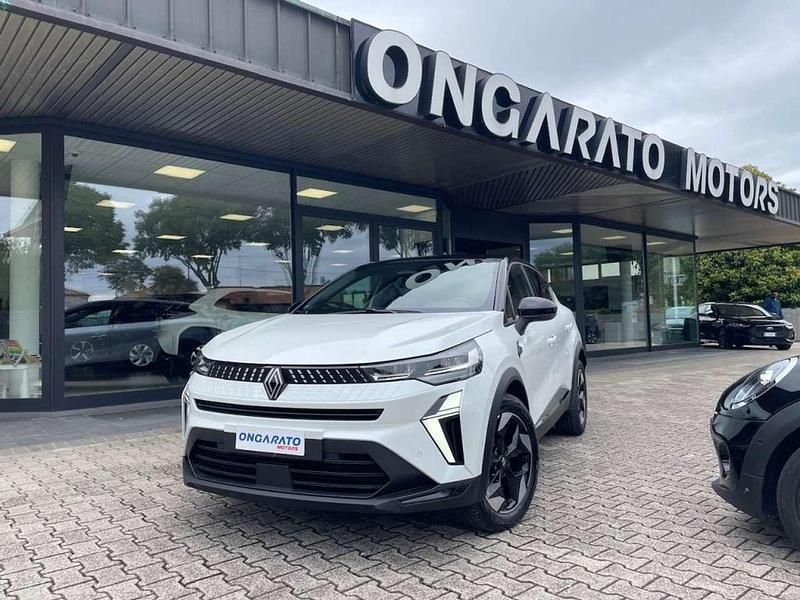 Bianco Nuova 2025 Renault Captur Techno SUV | 22.800 € (Buon prezzo) - Immagine 1/4