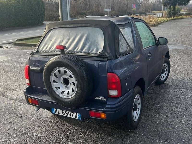 Usata Suzuki Grand Vitara 94 CV (69 kW) 2001 Other Cabrio