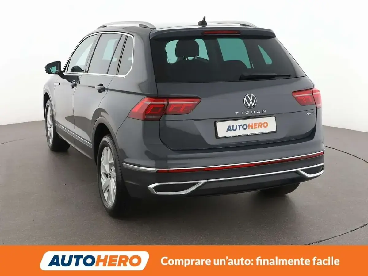 Usata VW Tiguan Elegance 150 CV (110 kW) 2021 Grigio SUV