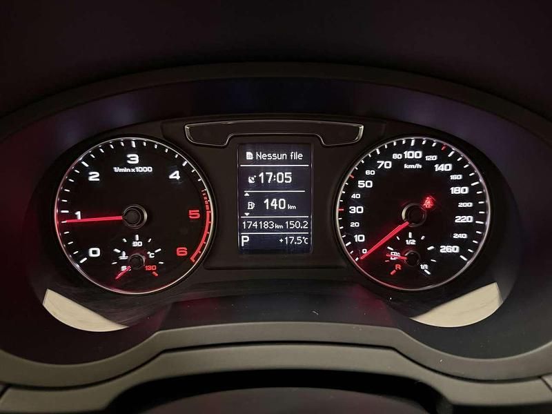 Usata Audi Q3 Comfort 150 CV (110 kW) 2016 Bianco SUV