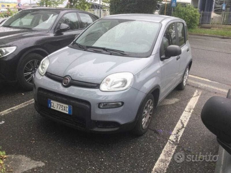 Usata Fiat Panda 70 CV (51 kW) 2022 Grigio Utilitaria
