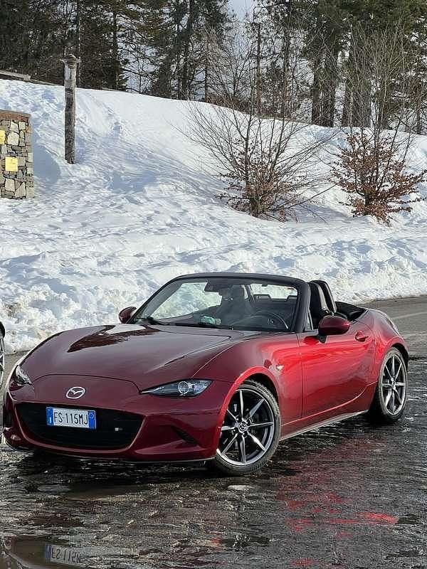 Usata Mazda MX5 Inclusive 160 CV (117 kW) 2018 Cabrio