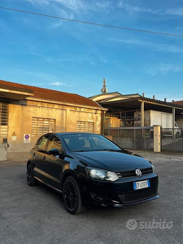 Usata VW Polo 60 CV (44 kW) 2013 Nero Utilitaria