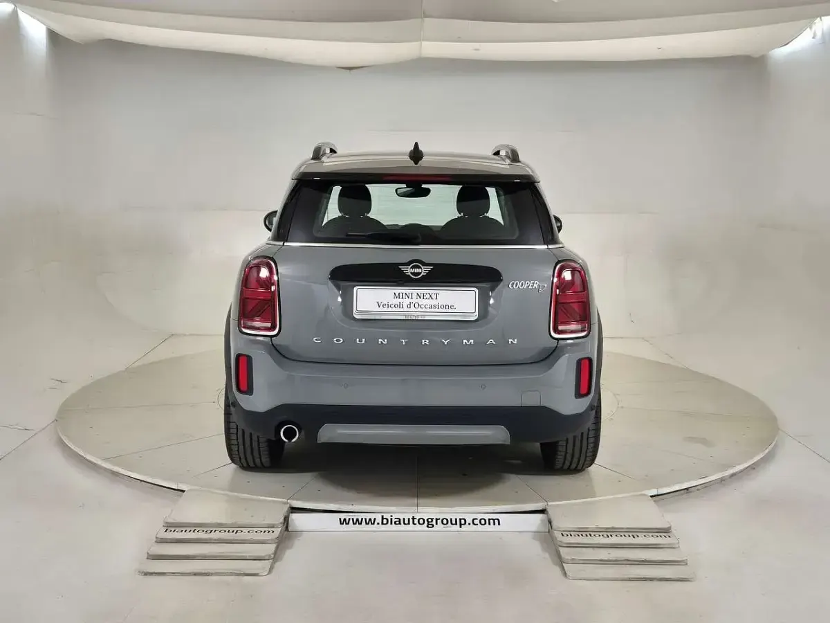 Second-hand Mini Cooper D Countryman Classic 150 CP (110 kW) 2022 Gri SUV