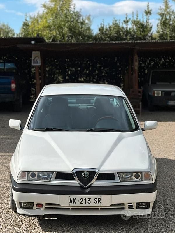 Usata Alfa Romeo 155 Super 150 CV (110 kW) 1996 Bianco Berlina