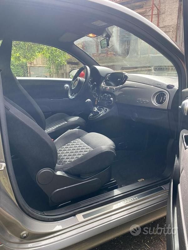 Usata Abarth 500 145 CV (106 kW) 2022 Grigio Utilitaria