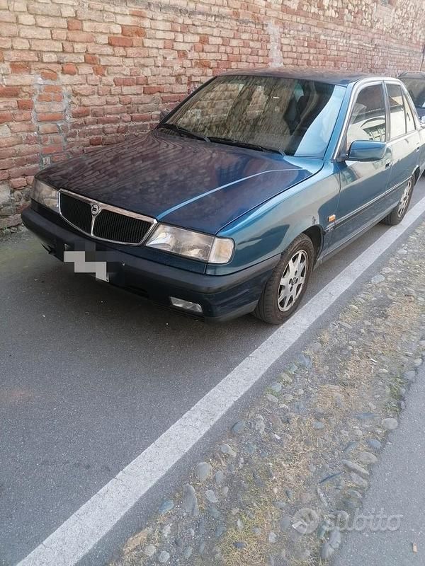 Blu Usata 1990 Lancia Dedra Tre volumi | 3700 € - Immagine 1/4
