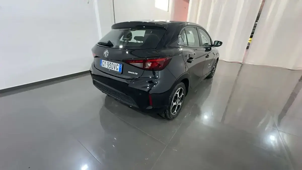 Usata MG MG3 Comfort 116 CV (85 kW) 2025 Nero Utilitaria