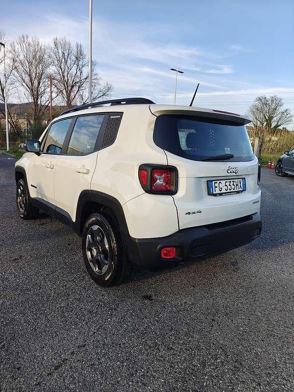 Usata Jeep Renegade Sport 140 CV (102 kW) 2017 Bianco SUV
