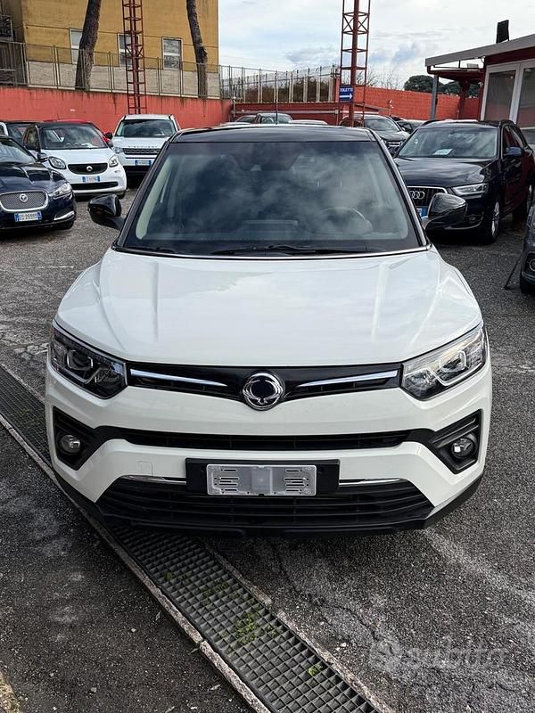 Usata SsangYong Tivoli 136 CV (100 kW) 2021 Bianco SUV
