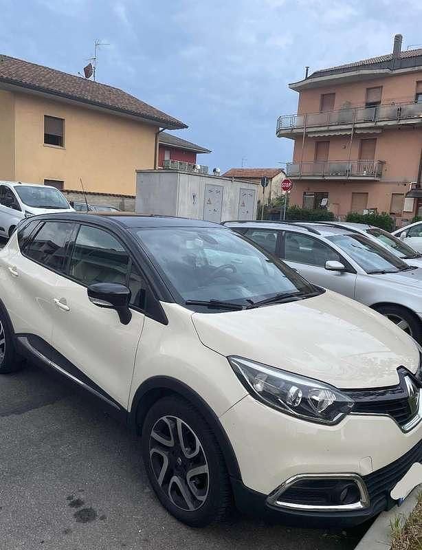 Bianco Usata 2013 Renault Captur SUV | 7500 € (Buon prezzo) - Immagine 1/4
