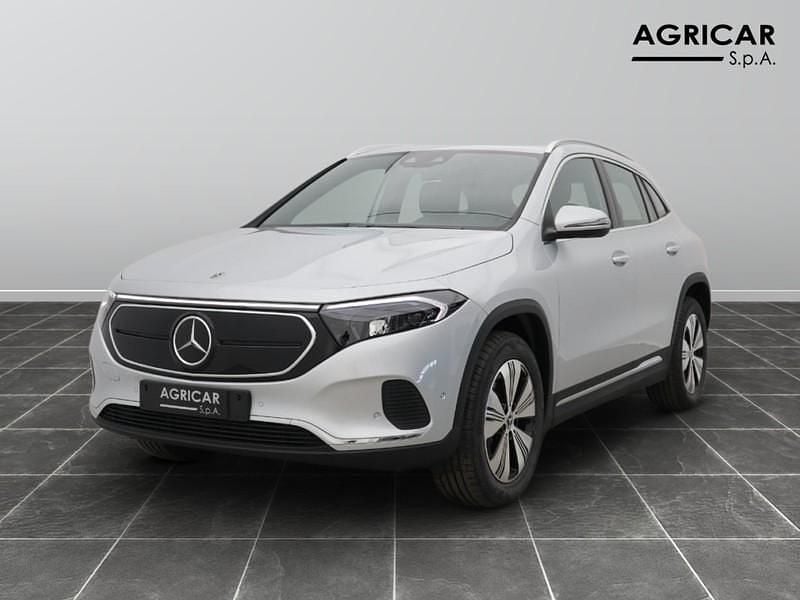 Argento Usata 2023 Mercedes EQA350 Advanced SUV | 34.900 € - Immagine 1/4