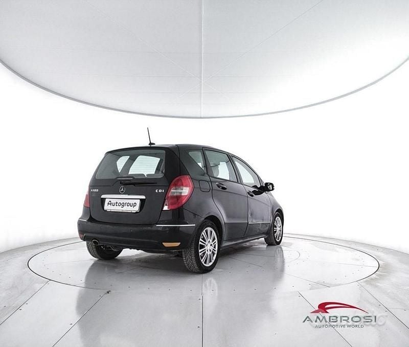 Usata Mercedes A180 Avantgarde 109 CV (80 kW) 2008 Nero Berlina