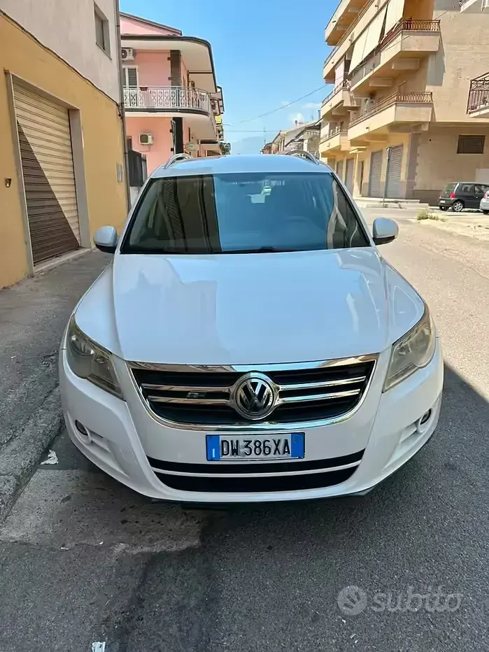 Usata VW Tiguan 140 CV (102 kW) 2009 Bianco SUV