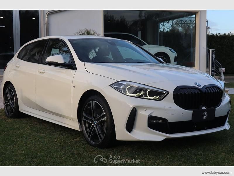 Usata BMW 116 M Sport 116 CV (85 kW) 2022 Bianco Utilitaria