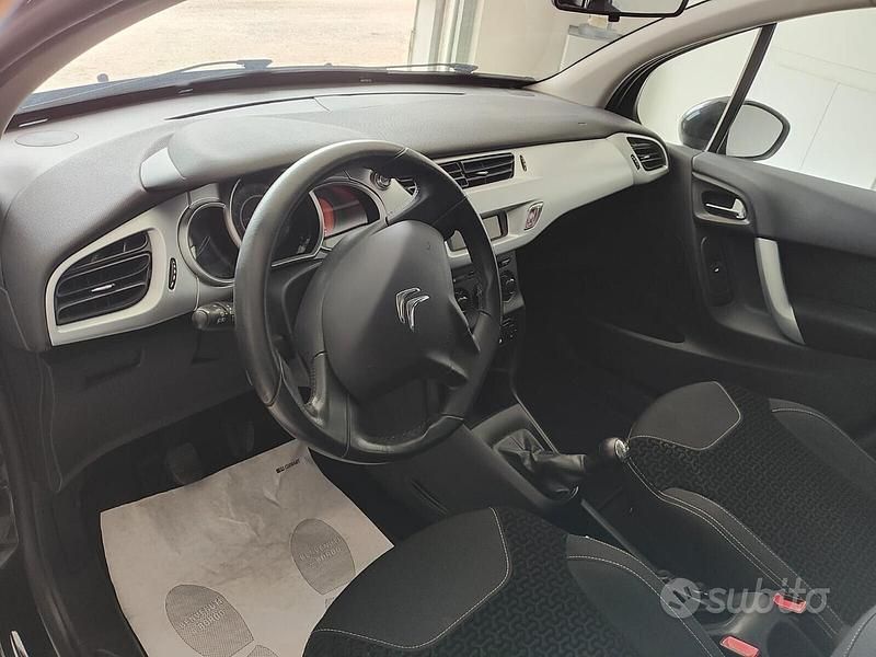 Usata Citroën C3 Exclusive 60 CV (44 kW) 2011 Nero Utilitaria