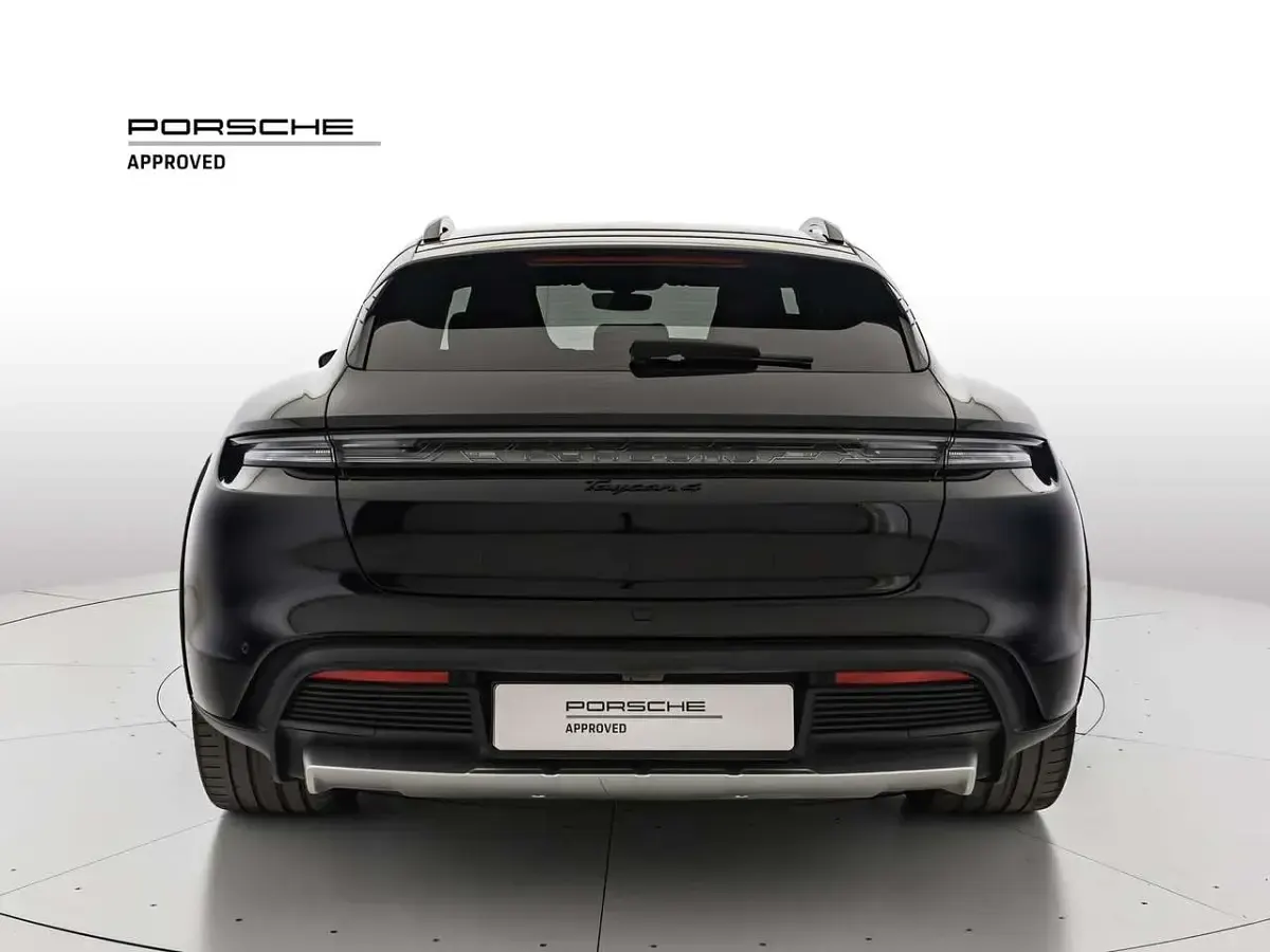 Usata Porsche Taycan Cross Turismo 319 kW (435 CV) 2025 Nero jet metallizzato Station wagon