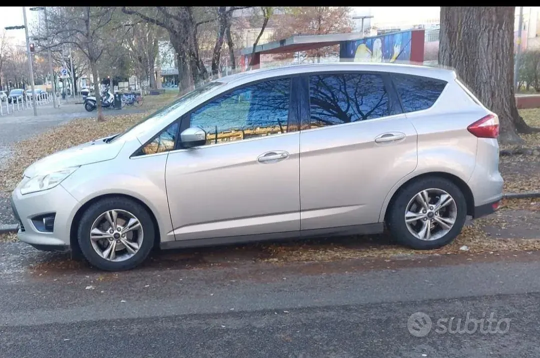 Usata Ford C-MAX 115 CV (84 kW) 2012 Grigio Monovolume