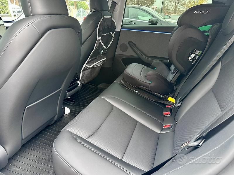 Usata Tesla Model 3 Long Range RWD 235 kW (320 CV) 2025 Berlina