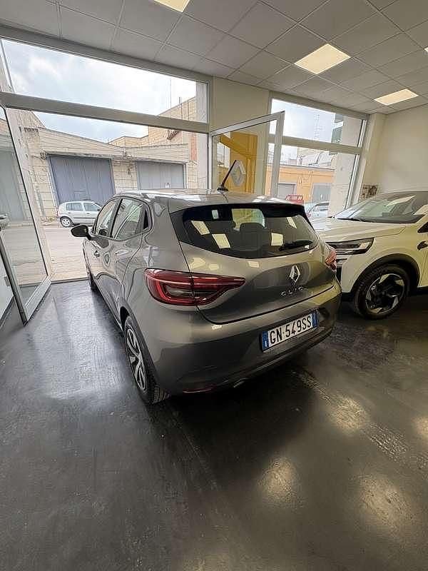 Usata Renault Clio V 90 CV (66 kW) 2023 Grigio Berlina