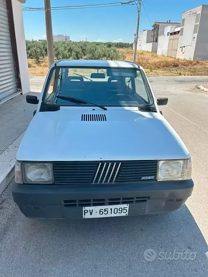Usata Fiat 750 Young 34 CV (25 kW) 1987 Bianco Berlina