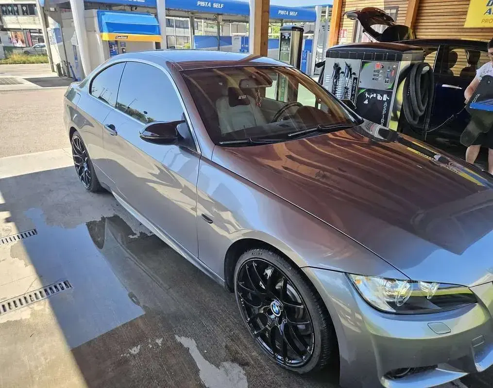 Begagnad BMW 330 M Sport 231 HK (169 kW) 2007 Sportkupé