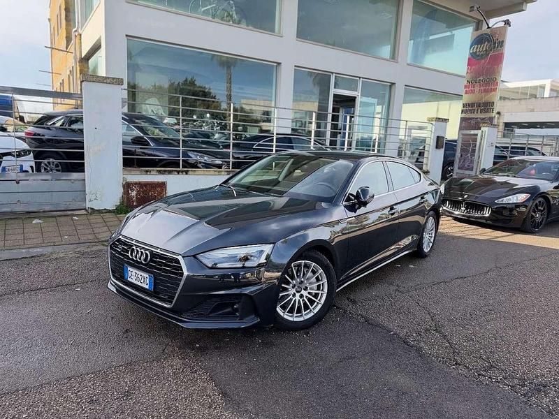 Usata Audi A5 Sportback Ambiente 204 CV (150 kW) 2021 Grigio Utilitaria