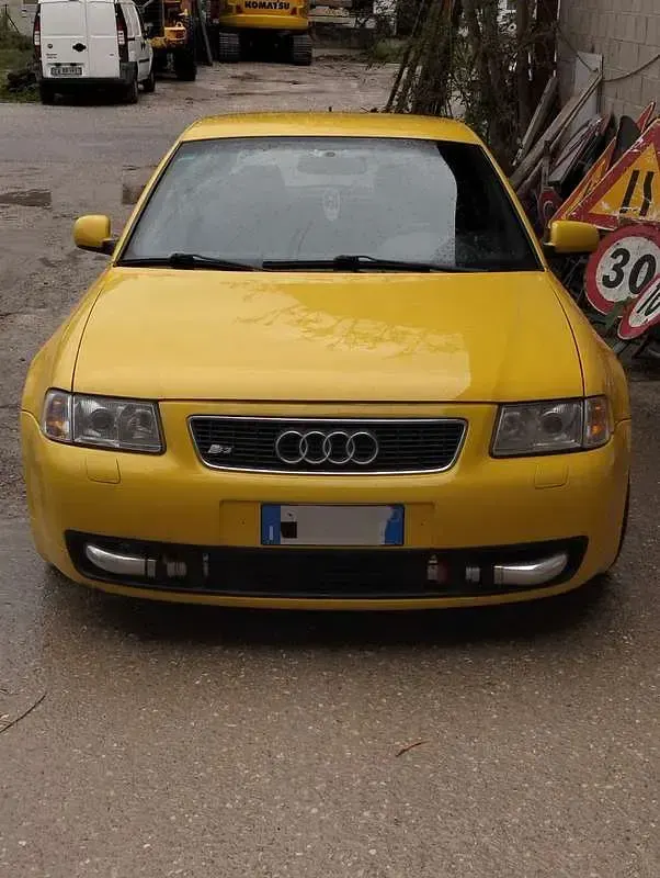 Usata Audi S3 209 CV (153 kW) 2000 Utilitaria
