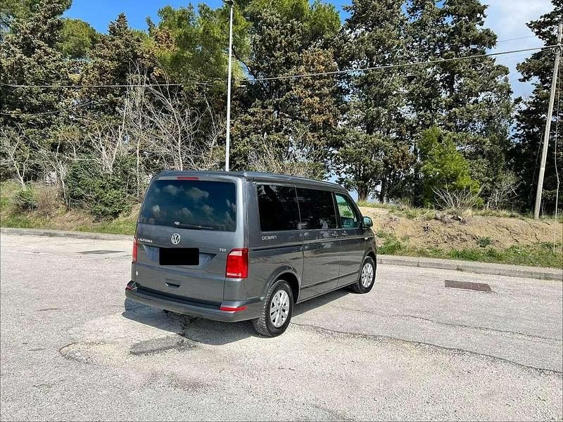 Usata VW California California 110 CV (80 kW) 2016 Grigio Furgone