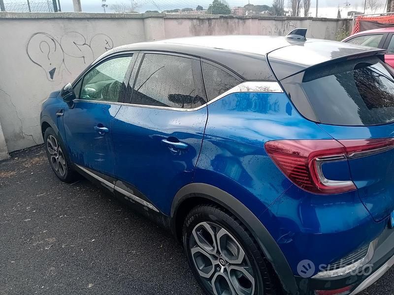 Usata Renault Captur 100 CV (73 kW) 2023 SUV