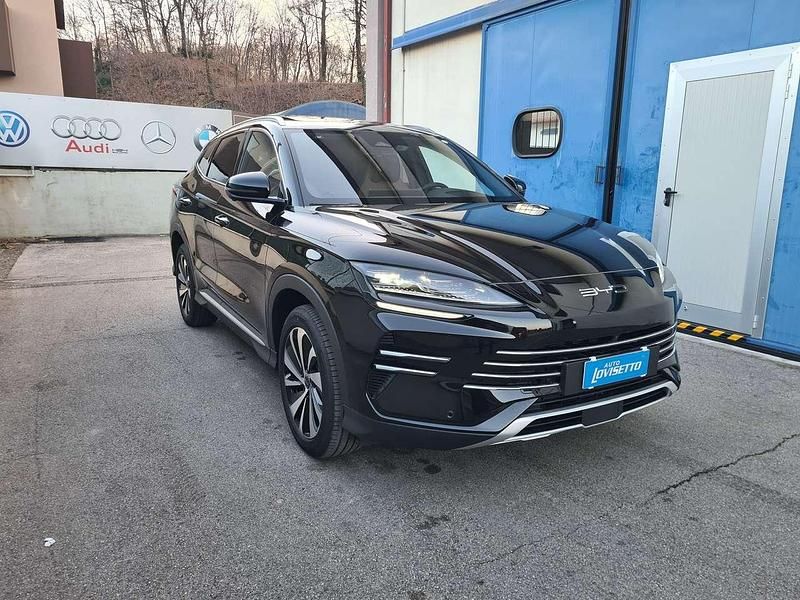 Nuova BYD Seal U Comfort 218 CV (160 kW) 2025 Delan black SUV