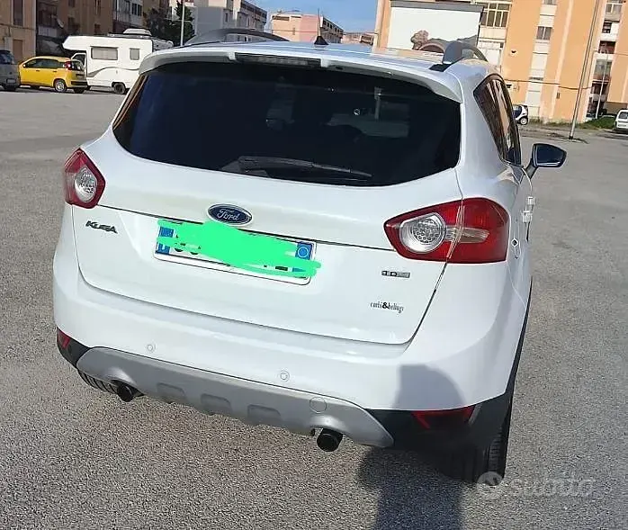 Usata Ford Kuga 136 CV (100 kW) 2009 Bianco SUV