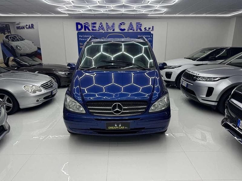 Usata Mercedes Viano 150 CV (110 kW) 2005 Blu Monovolume