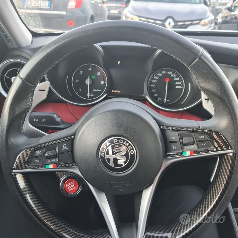 Usata 2020 Alfa Romeo Giulia Tre volumi | 26.500 € (Molto cara) - Immagine 1/4